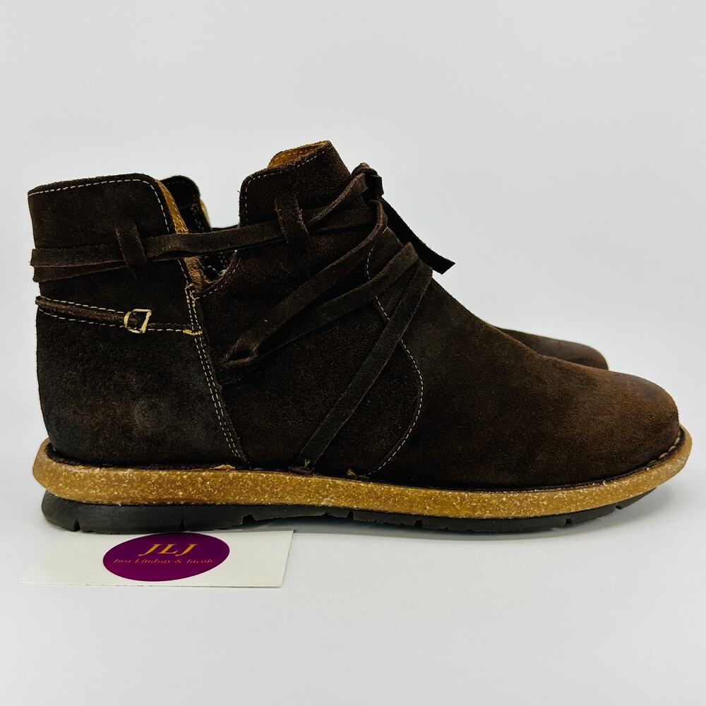 Born Women's Tarkiln Chocolate Dist Combo (Brown) Opanka Ankle Boots Size 10